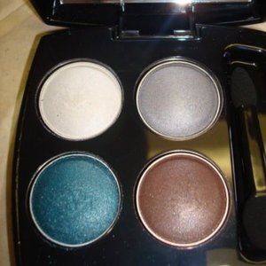 Avon True Color Eyeshadow Quad Holiday Edition